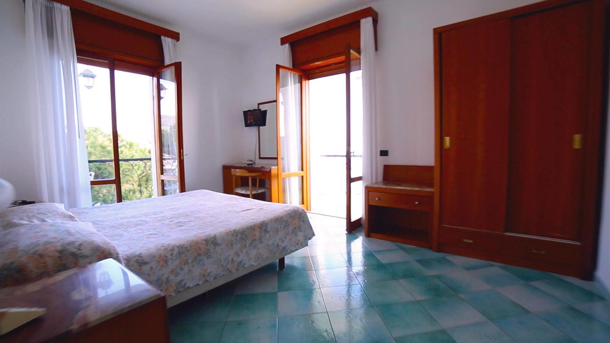 Grand Hotel Ischia Lido Ngoại thất bức ảnh